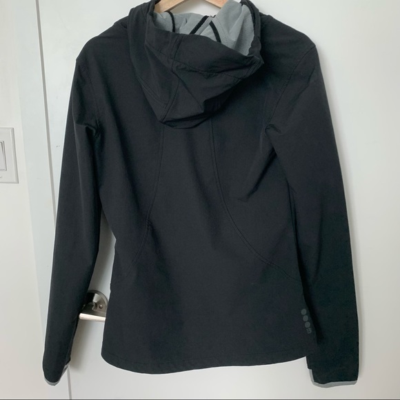 Bench Jacket - Picture 2 of 3